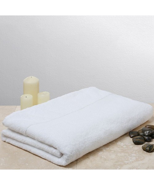 Plain Sanctuary bath sheet Christy 600 GSM